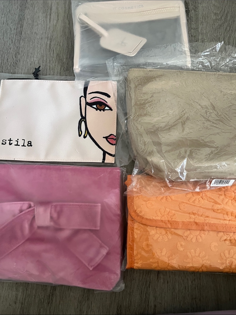 Pack of five Stylish Makeup Bag